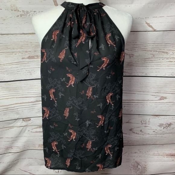 NWOT Torrid Tiger Print Mock Neck Sleeveless Top - Picture 2 of 6